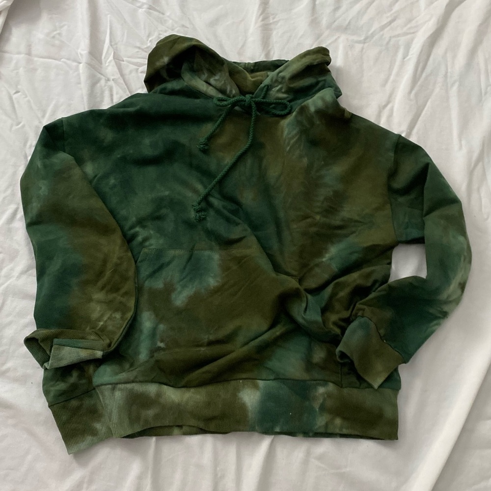 Forever 21 green tie-dye hoodie